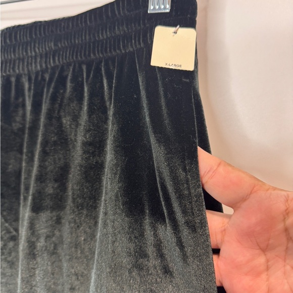 PINK by Victoria's Secret Velvet Wide-Leg Pants Black - Picture 11 of 11